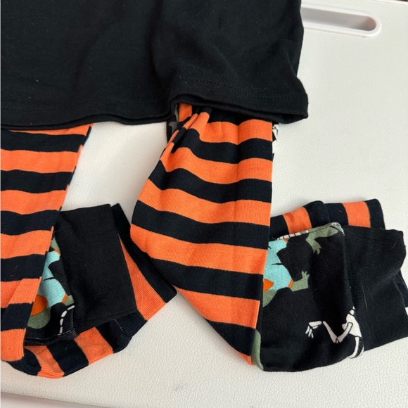 Carters Halloween dinosaur 4 pc pj set - Picture 9 of 12